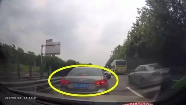 ����������ܶ��_�@�ӵ�׷β����